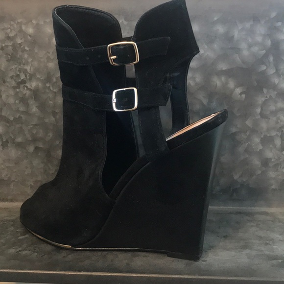 Black Aldo Wedges size 8.5 fits 8 - 8.5 - Picture 3 of 5